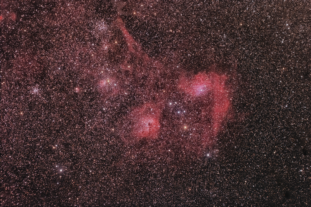 ぎょしゃ座の散光星雲と星団たち