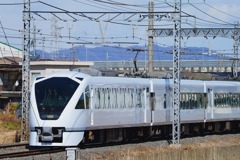 東武N100系「スペーシアX」