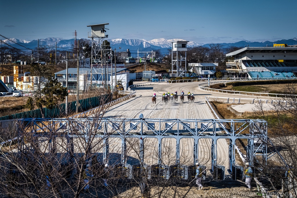雪山へ向かって
