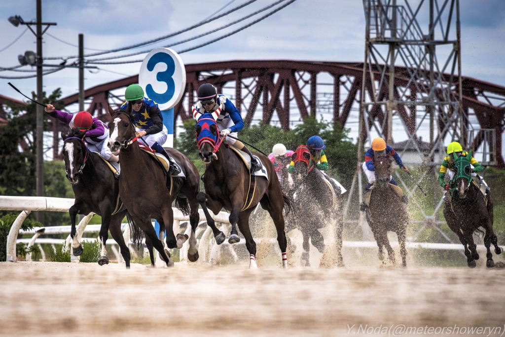 笠松競馬場 最終コーナー