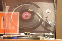 レコードプレーヤー