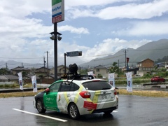 目立つクルマだ