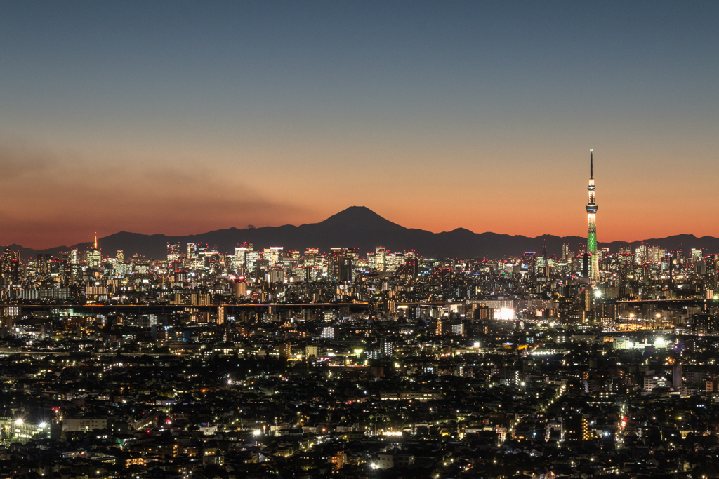 富士山と東京