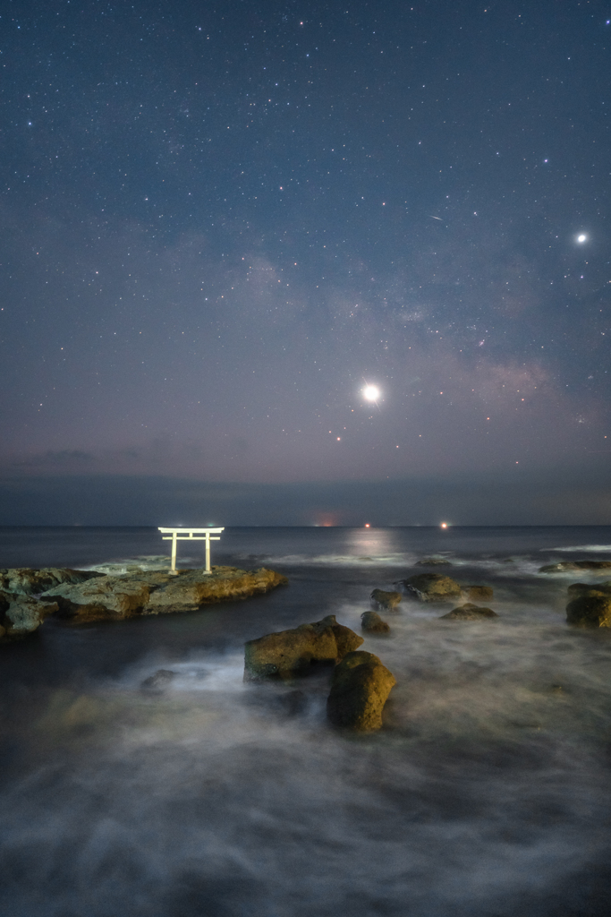 鳥居と天の川