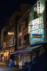 夜明け前の築地