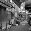 朝の浅草路地