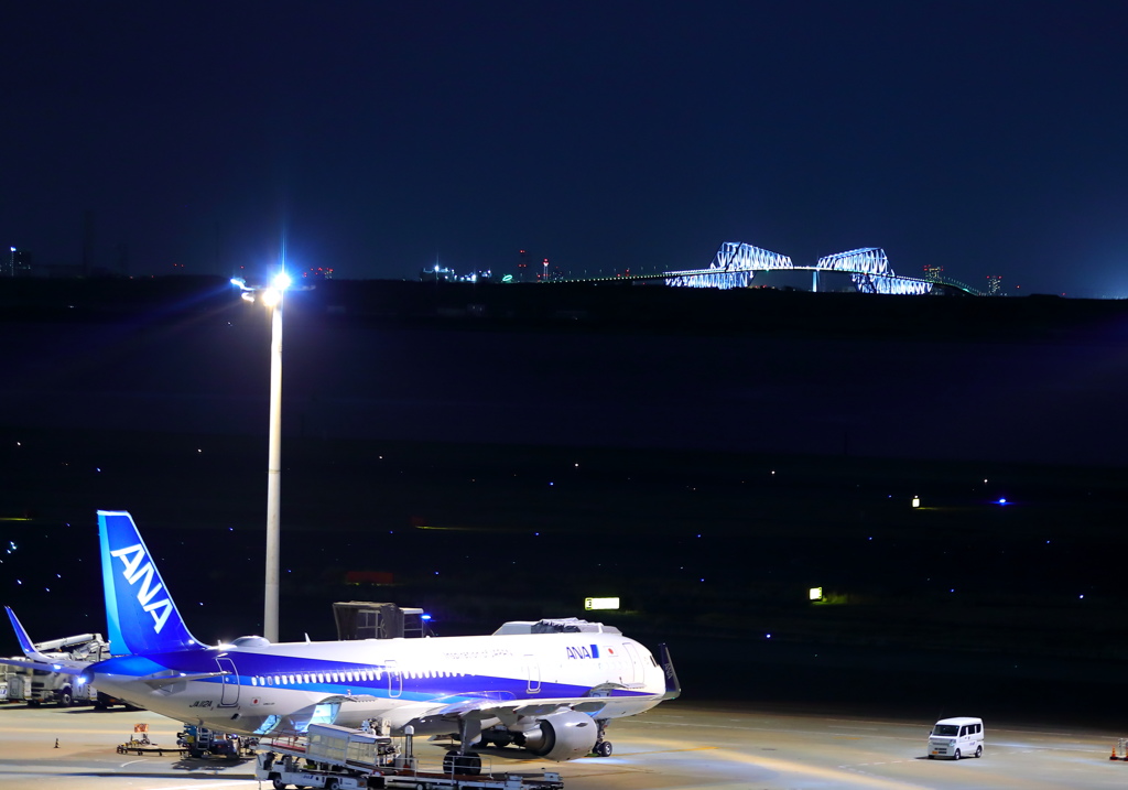 東京ゲートブリッジ from 羽田空港