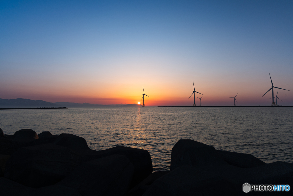石狩湾新港洋上風力発電