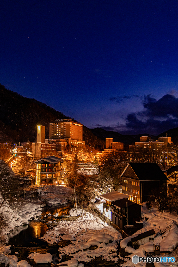 温泉宿の夜景