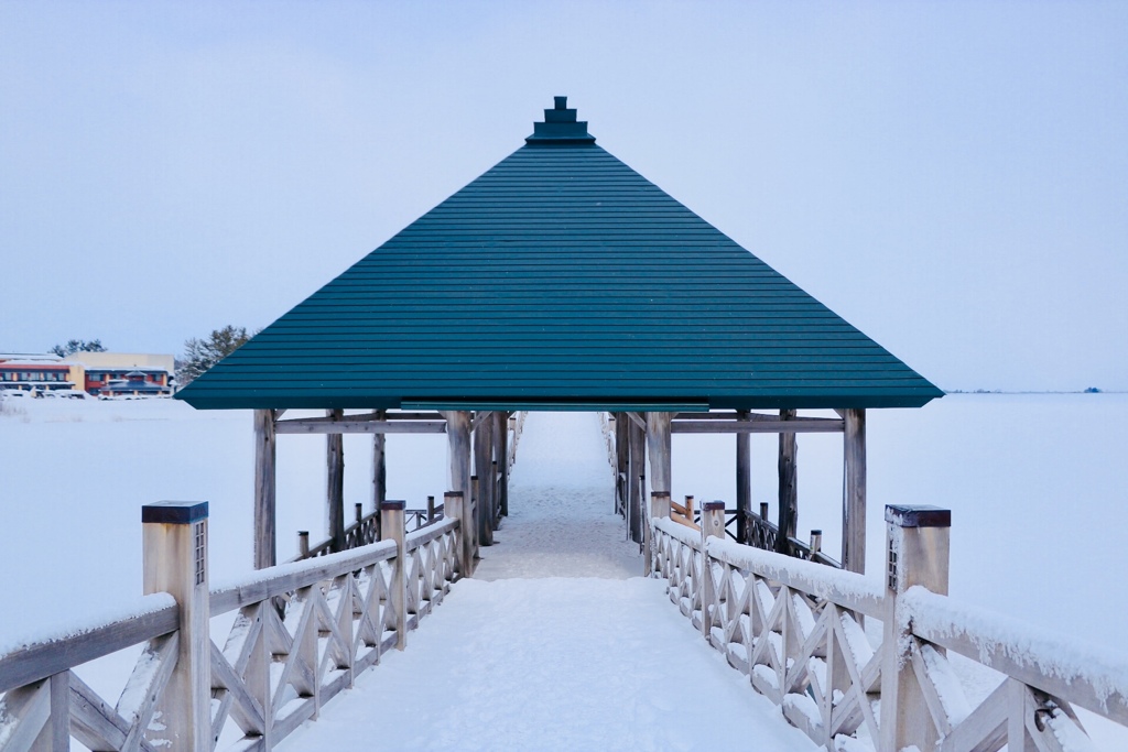 雪上の舞橋