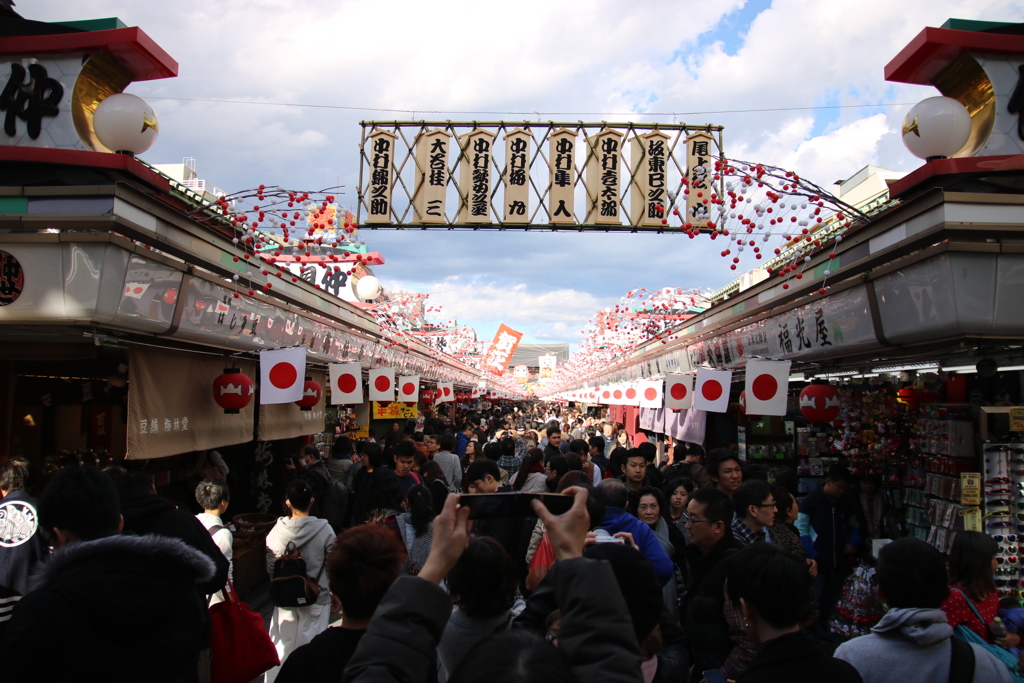 師走の浅草