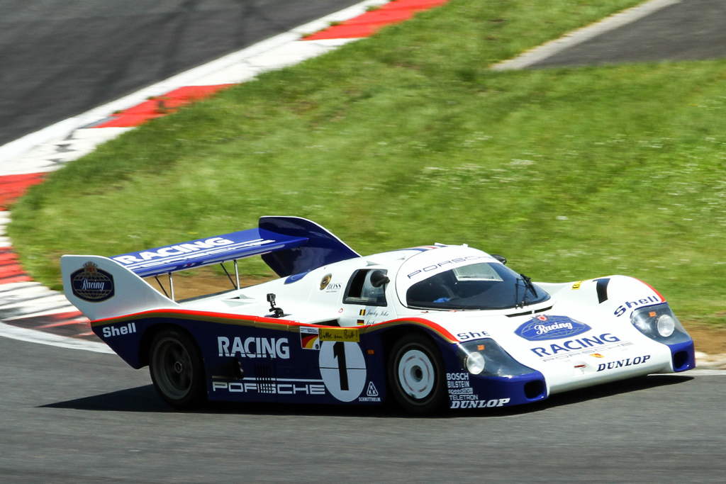 Porsche 956