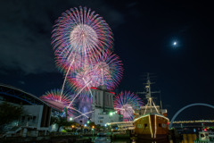 名港水上芸術花火2020