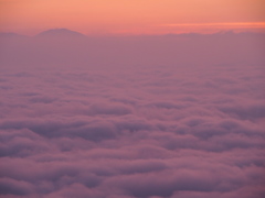 美ヶ原高原からの朝焼けと雲海