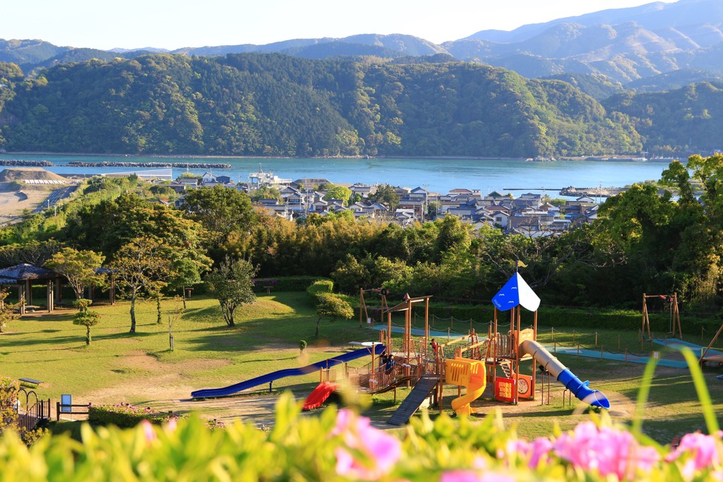 海の町の公園