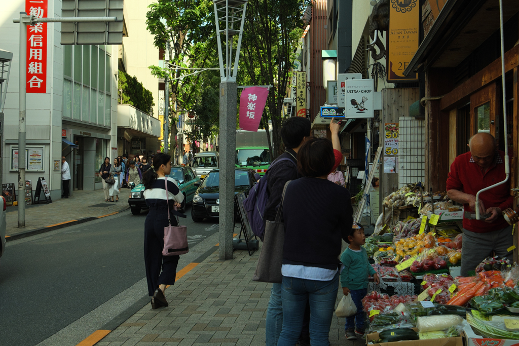 神楽坂の商店街