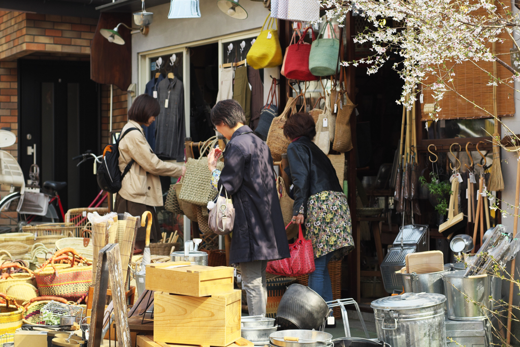 谷中でショッピング
