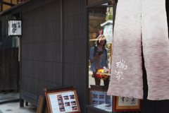 カメラ片手に外国人観光客が･･･