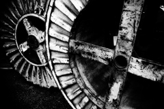 R0012054bwSLK