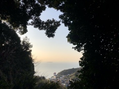 伊豆山神社まで