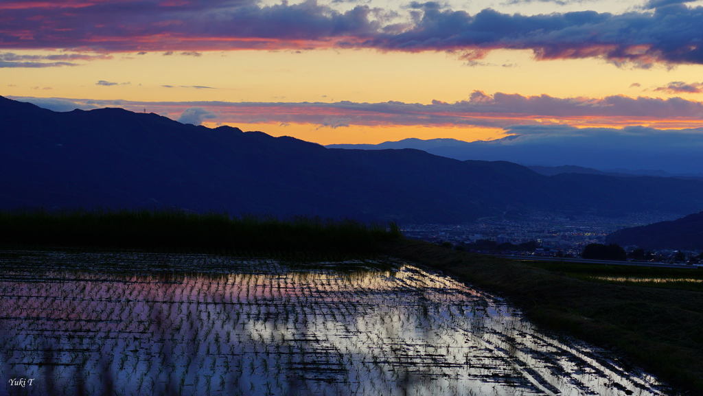春の夕暮れ