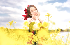 乙女と菜の花