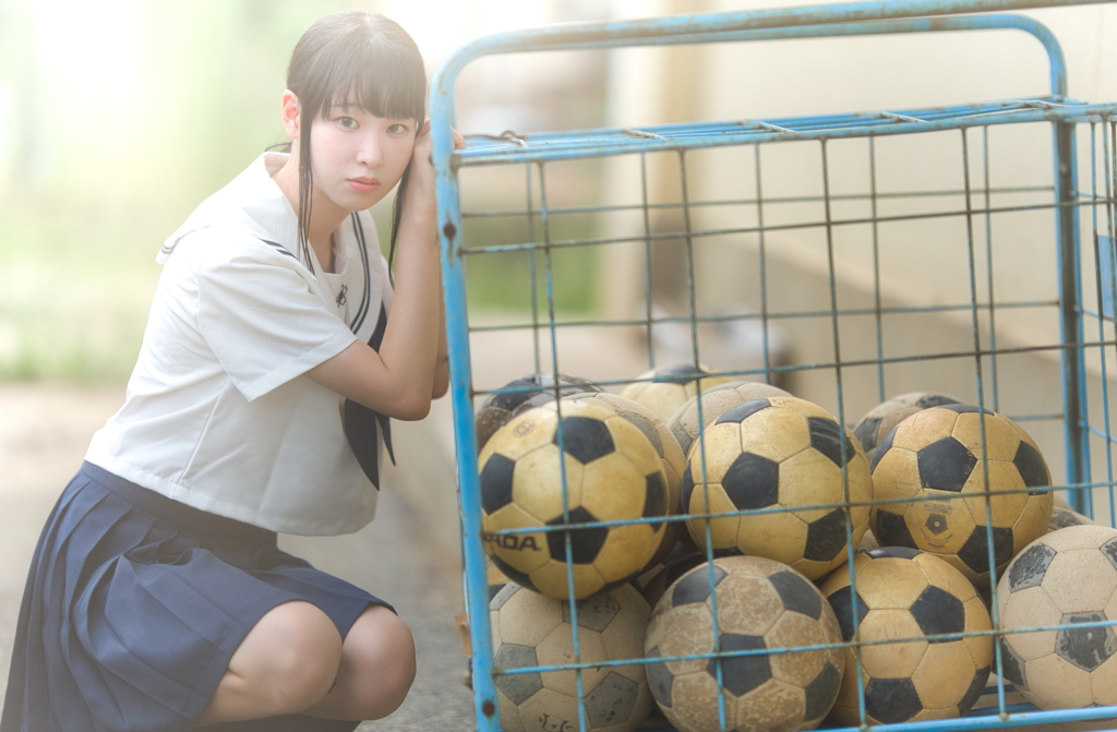 廃校とサッカーボール