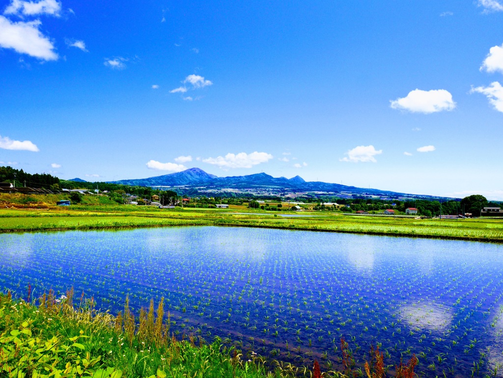 青の向こうへ拡がる赤城