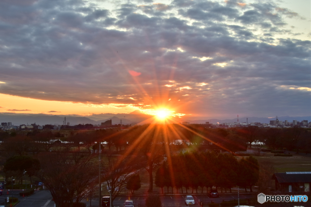 富士山と夕陽、来年も良い年となりますように！