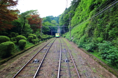 高尾山のケーブルカーすれ違い