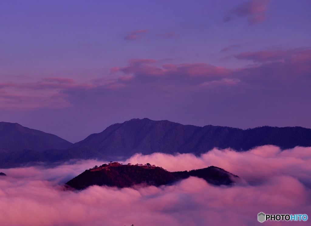 天空の城×雲海×朝焼け