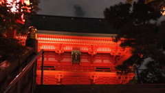 夜の穴八幡宮