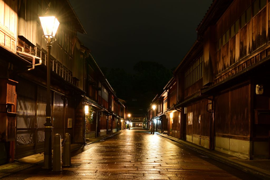 金沢　ひがし茶屋街の夜