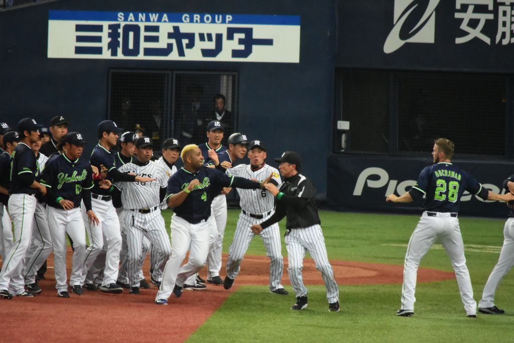 170404 TvsSw  矢野VSバレンティン