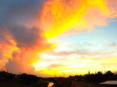 夕焼雲