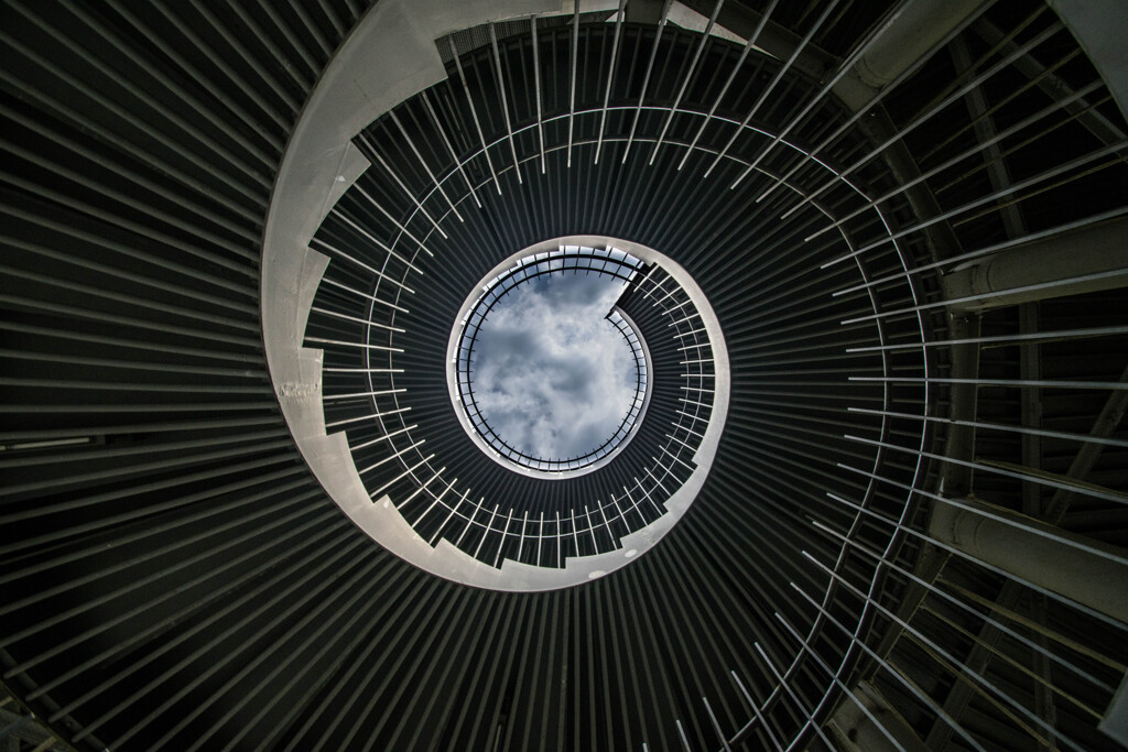 空へと