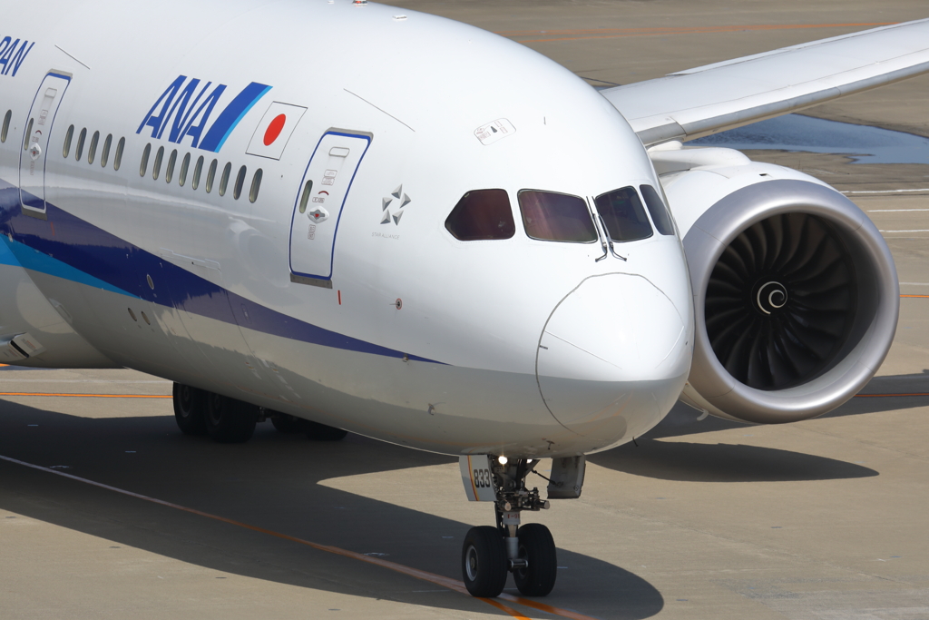 787