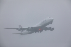 濃霧747