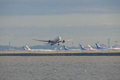 787離陸