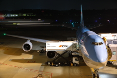 B747