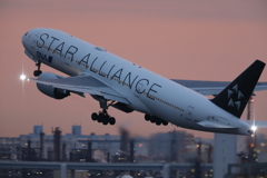 スタアラ777