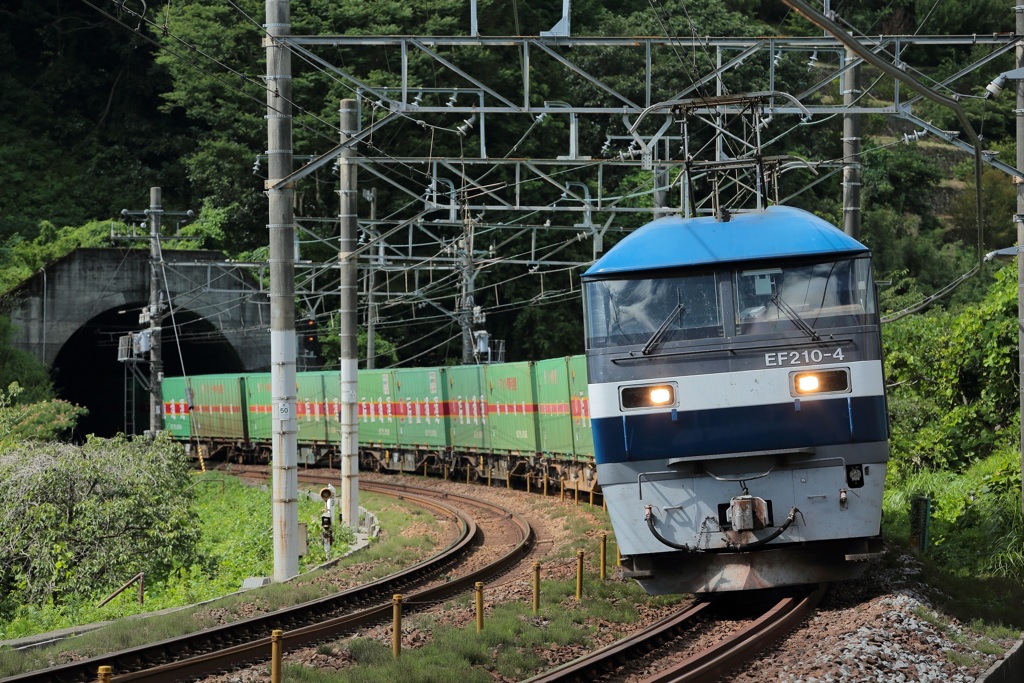 EF210-4　54レ福山レールエクスプレス