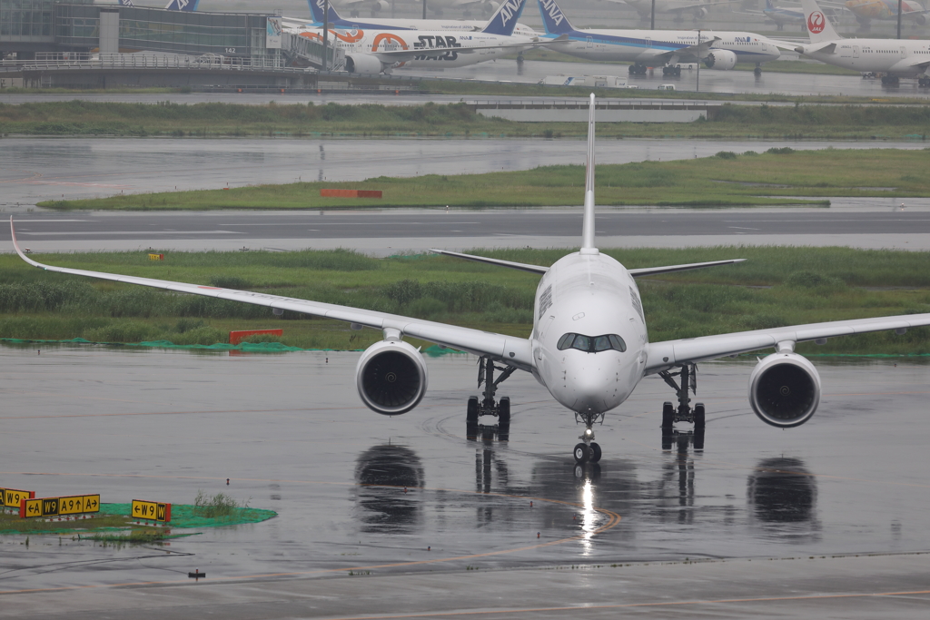 A350