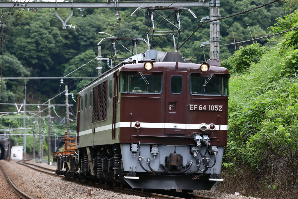 EF64-1052　初狩工臨