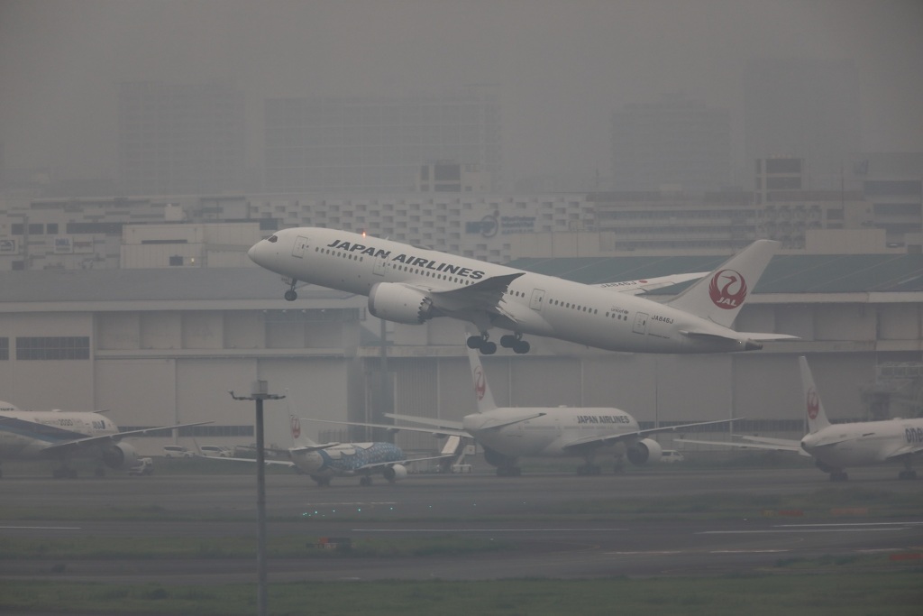 B787