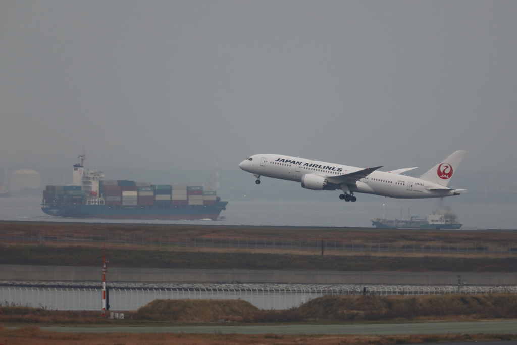 B787