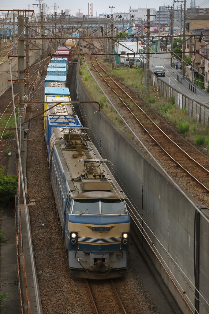 EF66 27