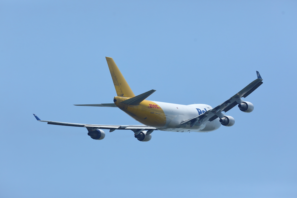 B747