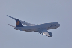 B747-8