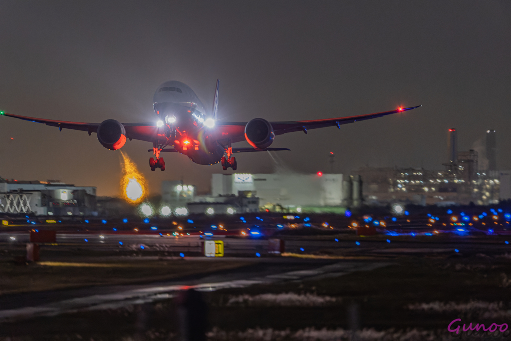 787